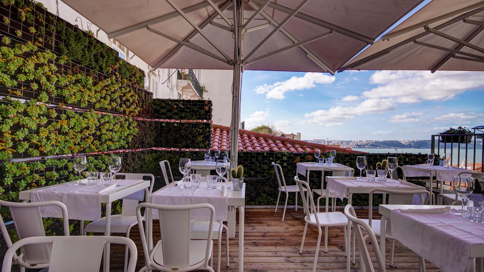 ****  Solar Dos Mouros Hotel Lisbon Portugal