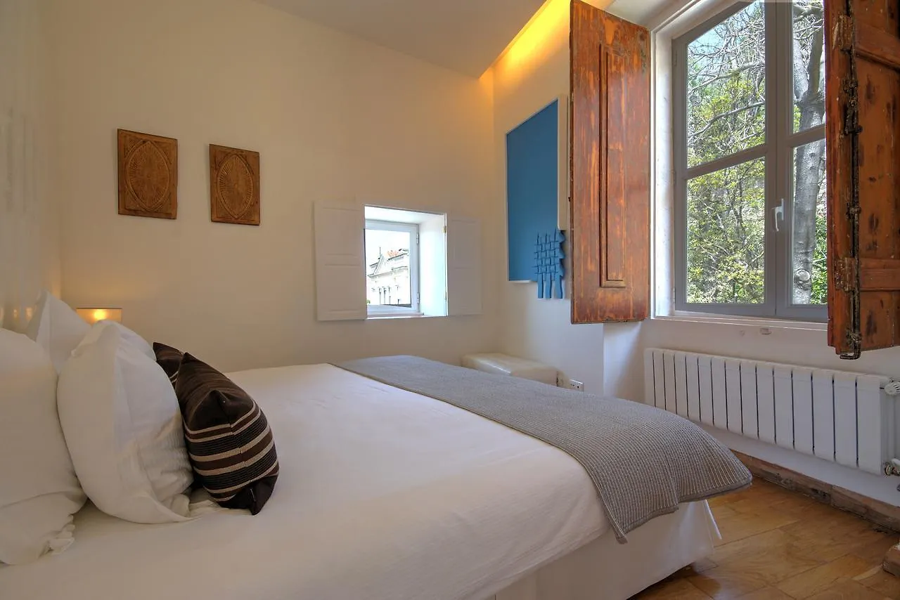 Solar Dos Mouros Hotel Lisbon